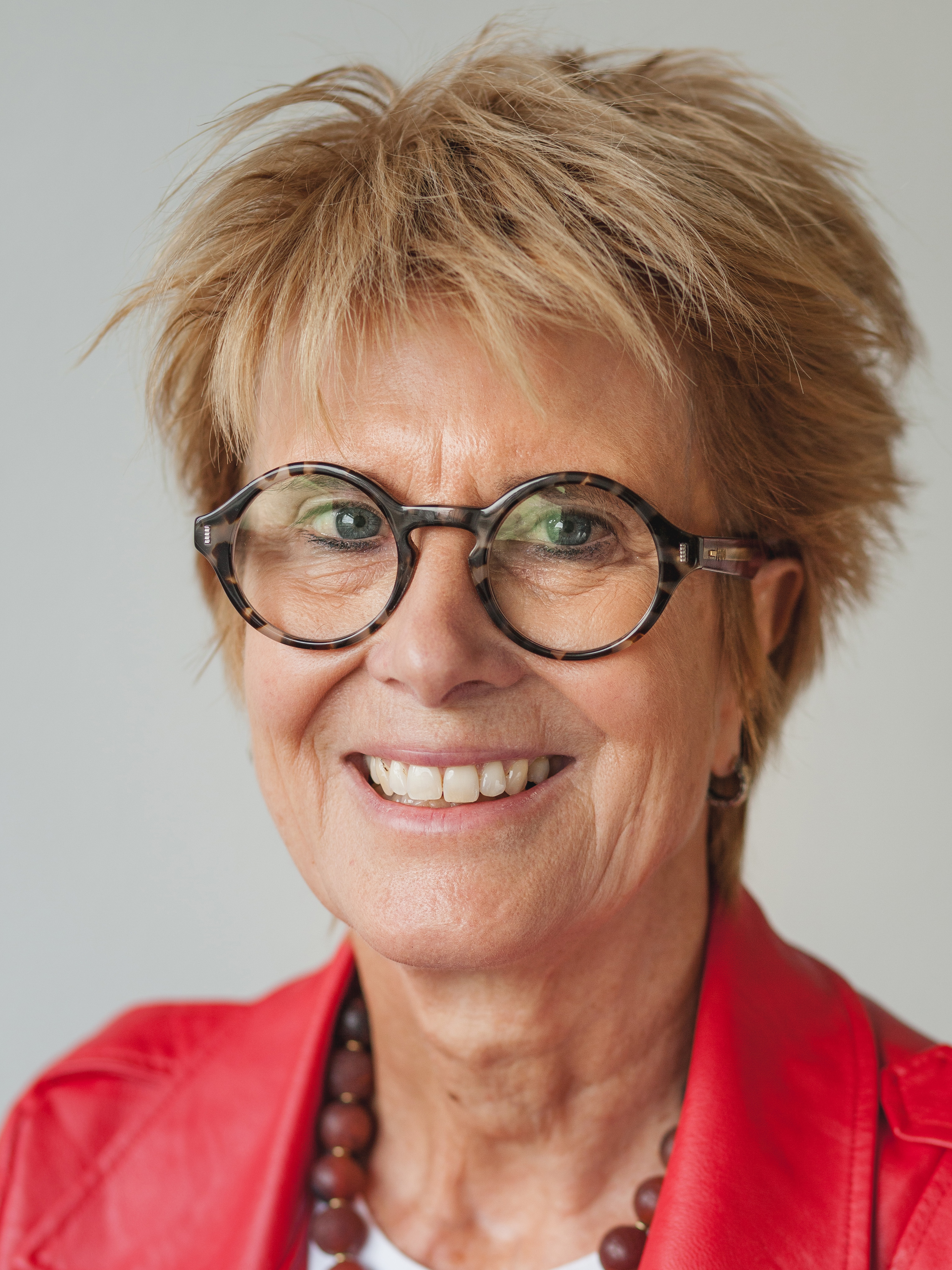 Susy Signer-Fischer